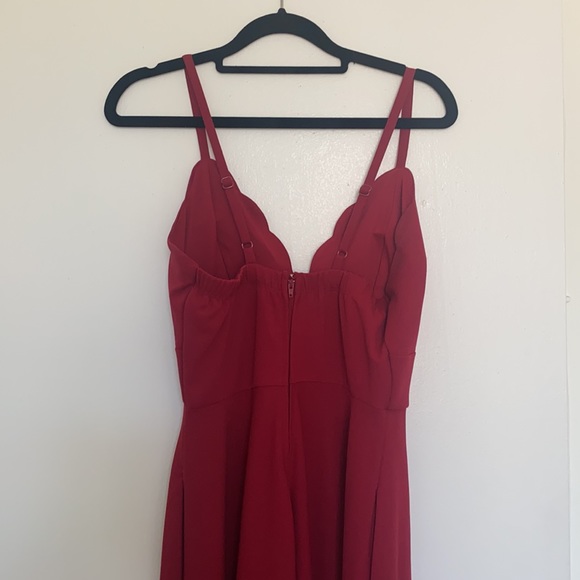 Red Dress - Picture 4 of 4